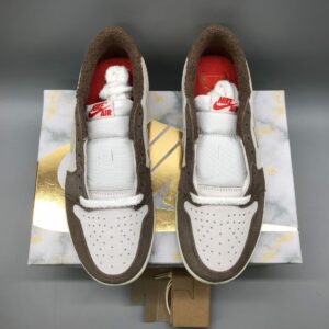 Air Jordan 1 Low OG Year of the Rabbit_yythk (6)