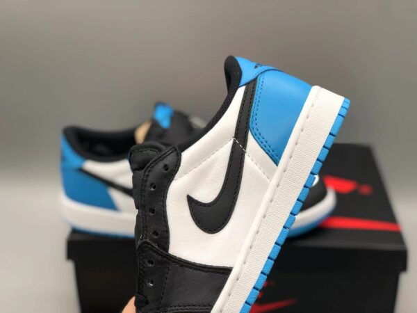 Air Jordan 1 Low OG “UNC”