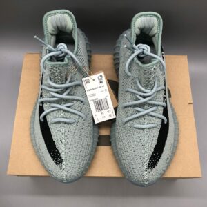 Yeezy 350V2 HQ2060 2