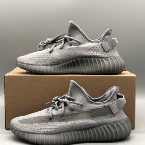 yeezy 350v2 IF3219 3