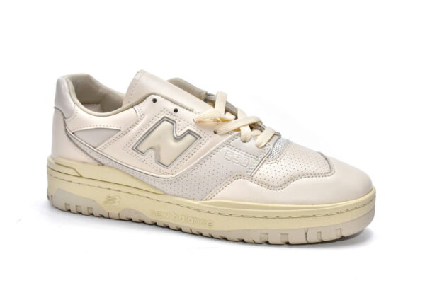 Pistachio AR New Balance 550 Retro Basketball Shoe