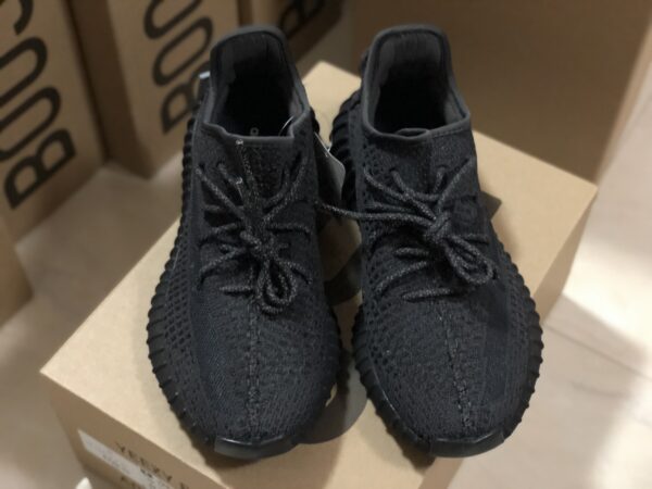 350V2 Adidas Yeezy Boost 350 V2 "BLACK STATIC"