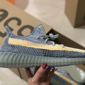 Yeezy Boost 350V2 "Ash Blue" Trade Wind Blue