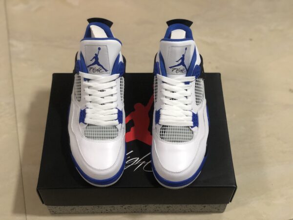 Air Jordan 4 "Motorsports" racing blue