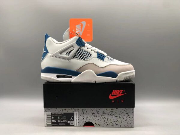 Air Jordan 4 “Military Blue” Navy