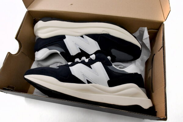 White Blue New Bailun NB 5740 Sports and Casual Shoes