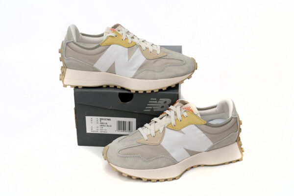 Beige New Bailun 327 Series Running Shoes