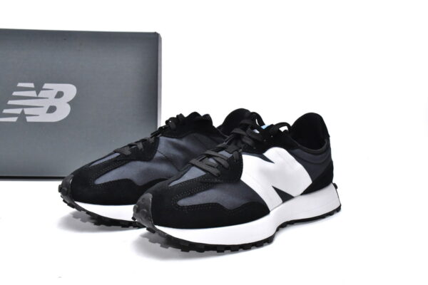 Black and white New Bailun 327 series running shoes