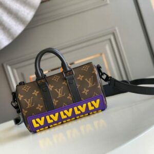 Autumn Collection LV Rubber theme Size: 21 x 12 x 9 cm