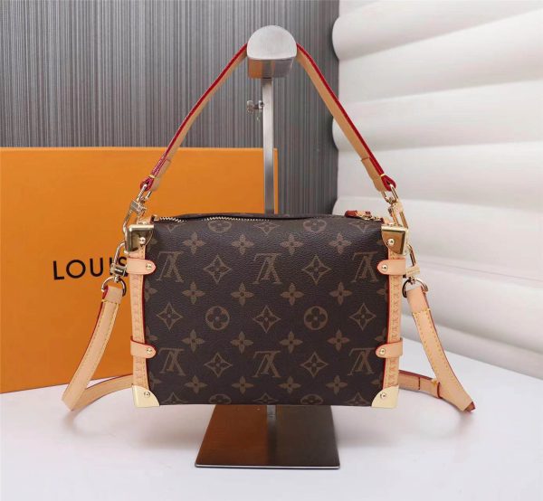 Louis Vuitton Model: 46358 Size: 23x16x6cm