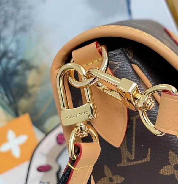 Louis Vuitton Retro Underarm Crossbody Bag