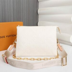 Louis Vuitton Model: 57790 Size: 26x20x12cm