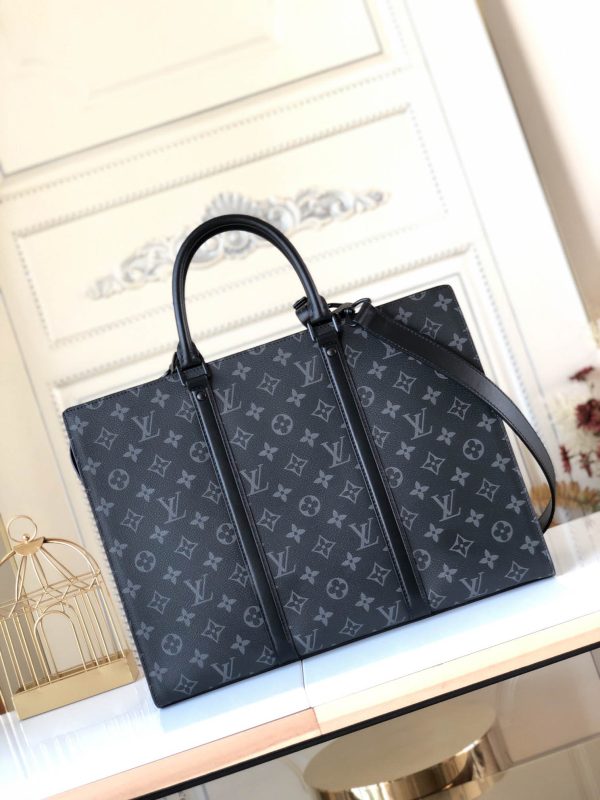 Louis Vuitton 31.0x 39.0x 8.5 cm