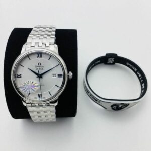 Omega Classic Butterfly Series Diameter: 39.5mm