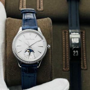 Jaeger-LeCoultre Ladies Watch Diameter: 34MM