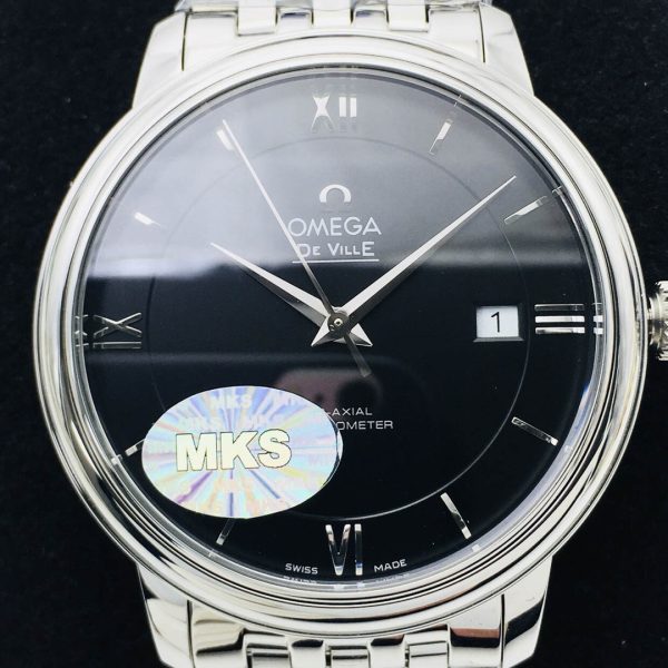 Omega Classic Butterfly Series Diameter: 39.5mm